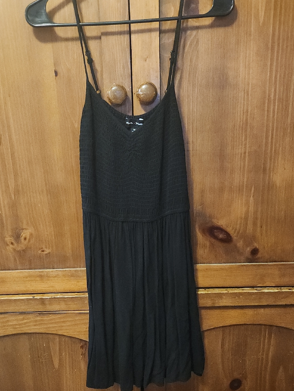 Black Spaghetti-Strap Women’s Dress Ribbed Top Flowy Waist